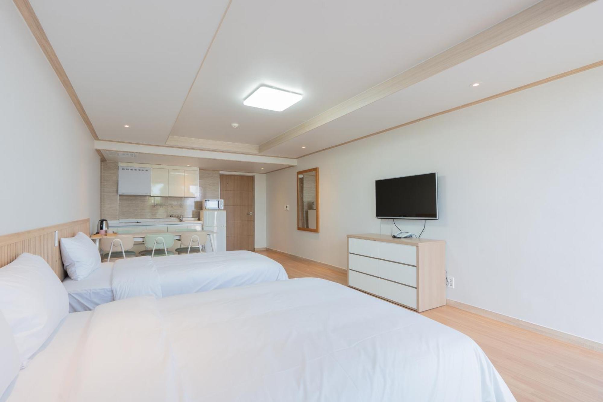 Ocean Palade Hotel Jeju Exterior foto