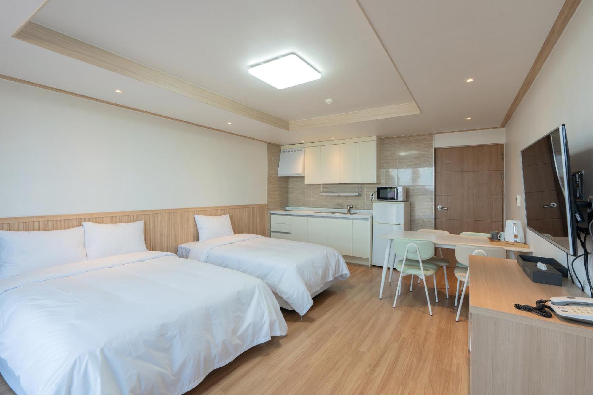 Ocean Palade Hotel Jeju Exterior foto